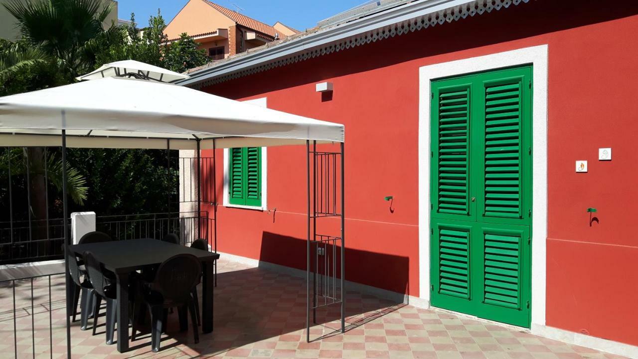 Giardino Labruto Apartment Messina Exterior foto